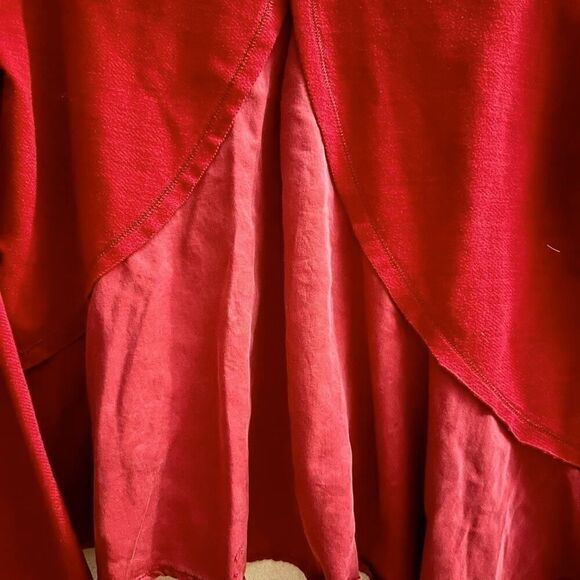 lululemon athletica red pullover hoodie with sueded cotton ruffles in back - 8 - Picture 4 of 12